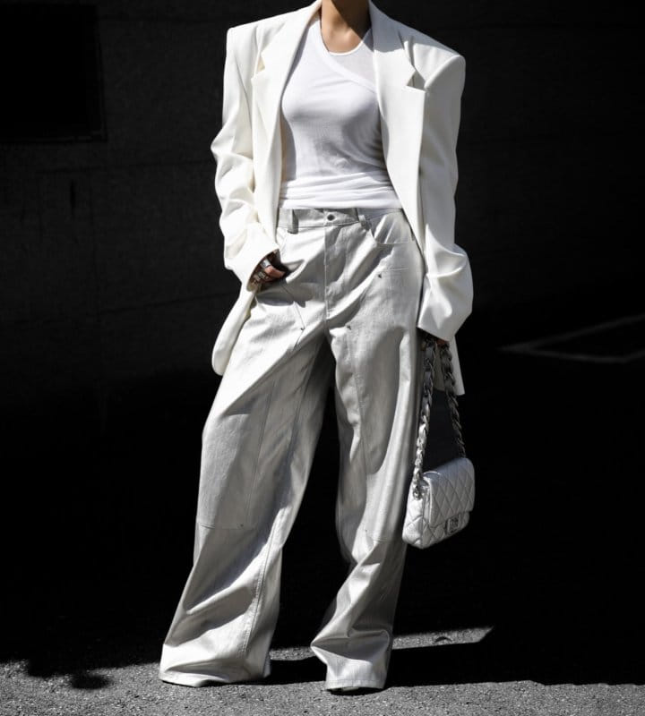 Paper Moon - Korean Women Fashion - #womensfashion - Vivid Vegan L Carpenter Trousers - 4