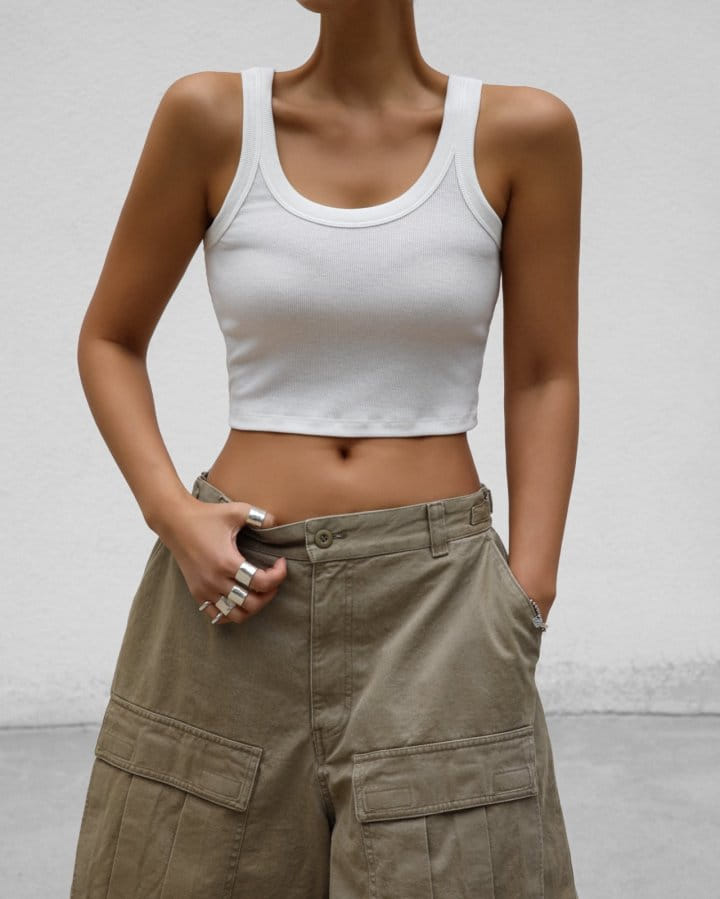 Paper Moon - Korean Women Fashion - #momslook - Ribbed Cropped Tank Sleeveless Top - 3