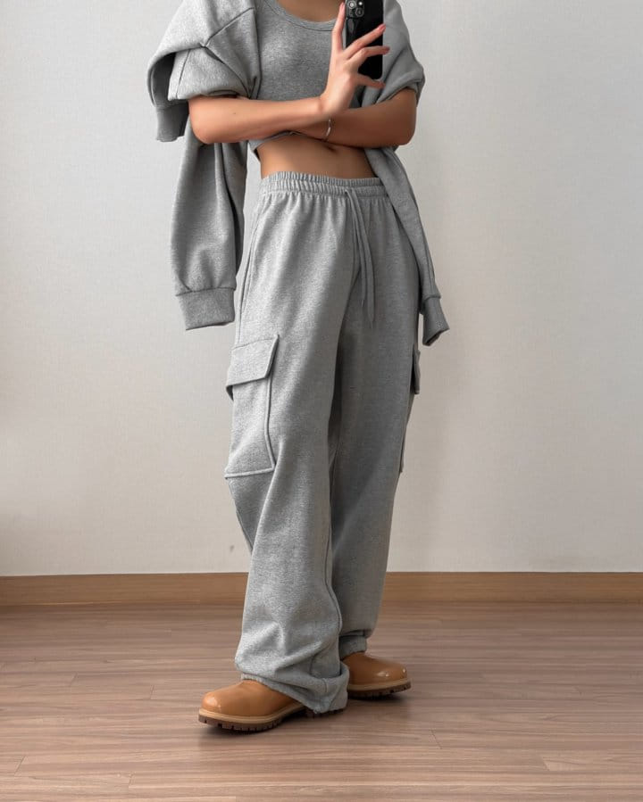 Paper Moon - Korean Women Fashion - #restrostyle - Cargo Pocket Wide Sweatpants  - 4