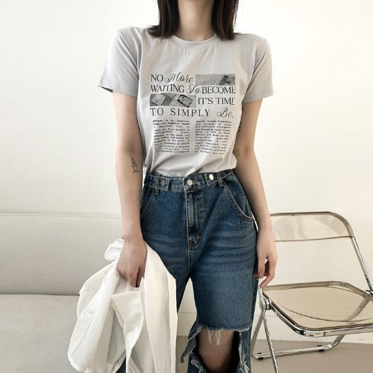 Sienne - Korean Women Fashion - #womensfashion - Magazine Short Sleeve Tee - 4