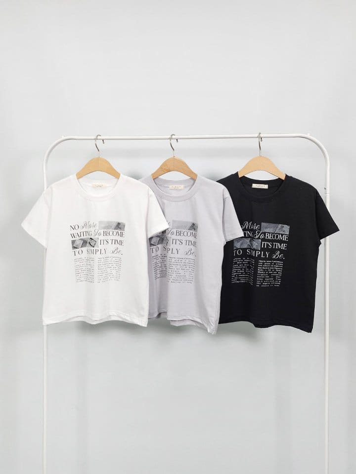 Sienne - Korean Women Fashion - #vintageinspired - Magazine Short Sleeve Tee - 8