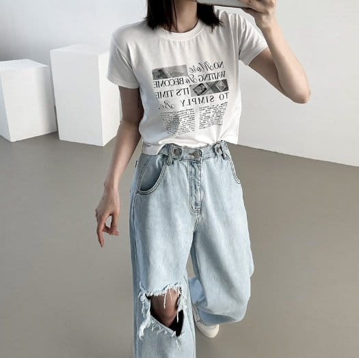 Sienne - Korean Women Fashion - #womensfashion - Magazine Short Sleeve Tee