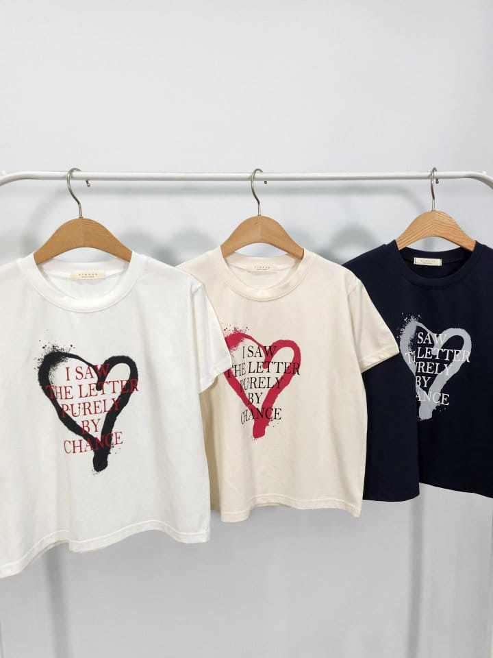 Sienne - Korean Women Fashion - #womensfashion - Heart Slim Short Sleeve Tee