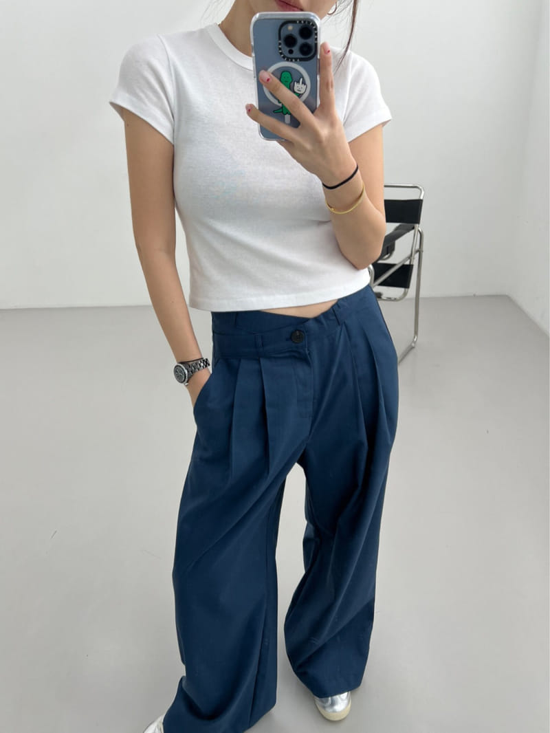 Solar - Korean Women Fashion - #momslook - Diagonal Slacks 