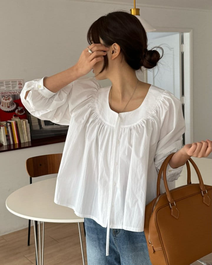 There's - Korean Women Fashion - #momslook - Murin Blouse - 2