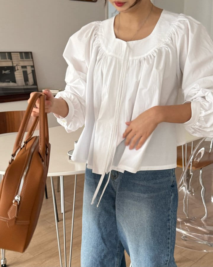 There's - Korean Women Fashion - #thelittlethings - Murin Blouse