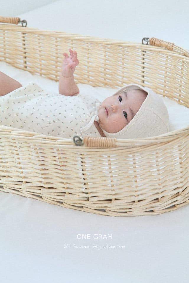 1 Gram - Korean Baby Fashion - #babyoutfit - Helen Body Suit & Small Flower Bonnet  - 11