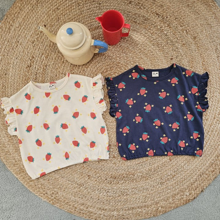 1St Blue - Korean Children Fashion - #kidsshorts - Strawberry Paint Frill Tee - 8