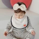 Mono Baby Bib