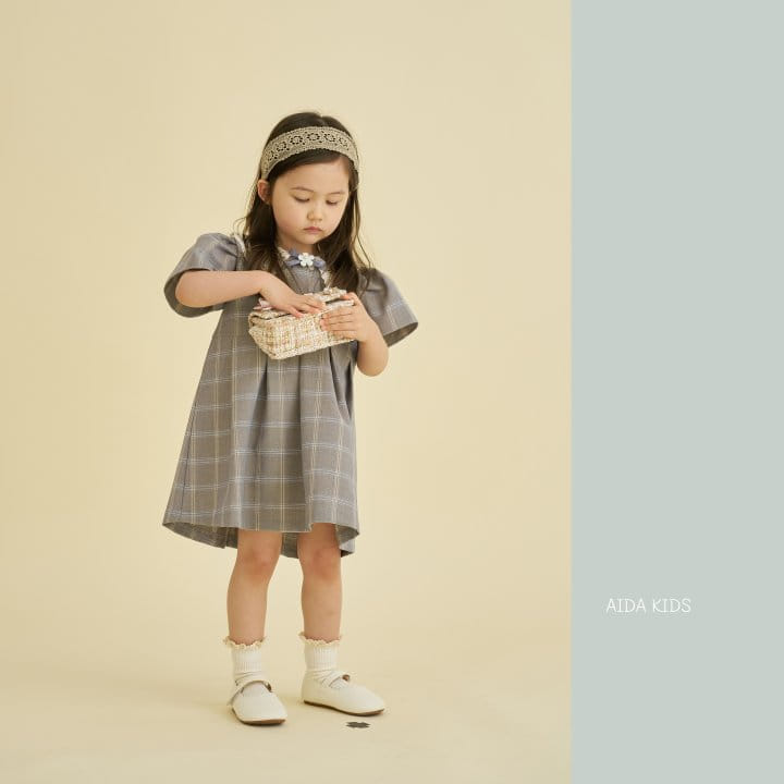 Aida - Korean Children Fashion - #kidzfashiontrend - Classic Embroidery One-Piece - 8