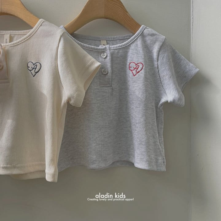 Aladin - Korean Children Fashion - #littlefashionista - Heart Embroidery Tee - 8