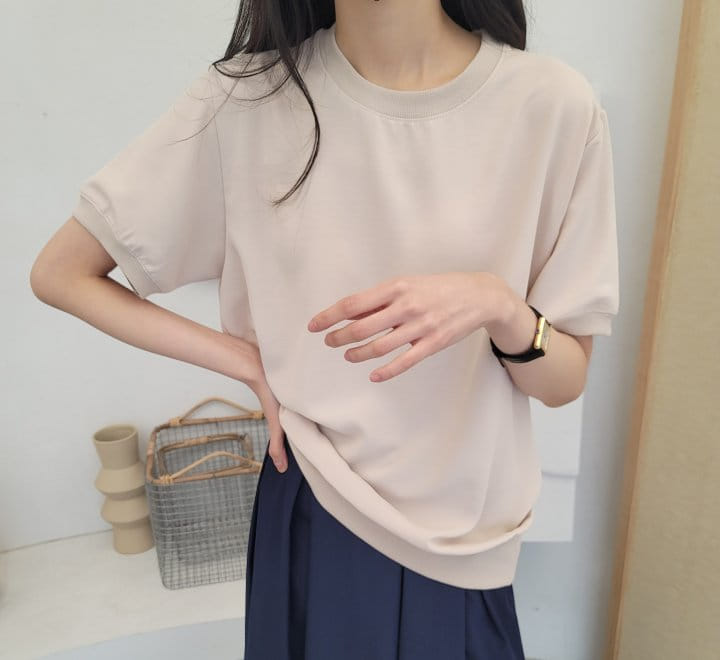 Allu - Korean Women Fashion - #womensfashion - Silk Sweatshirt Short Sleeve Tee