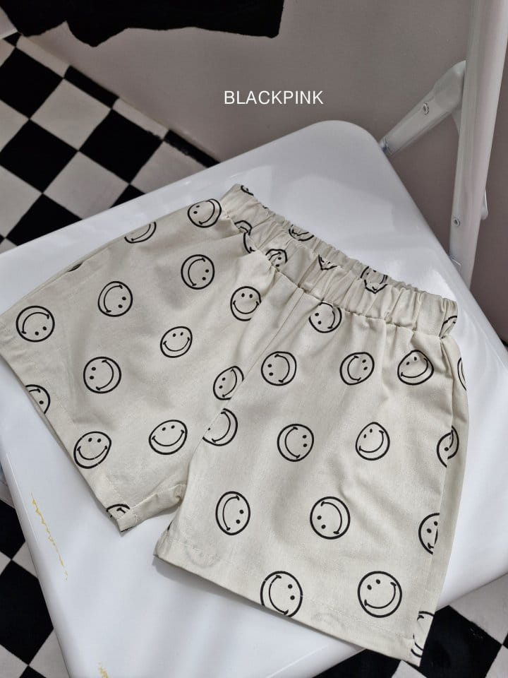 Black Pink - Korean Children Fashion - #toddlerclothing - Smile Shorts - 9