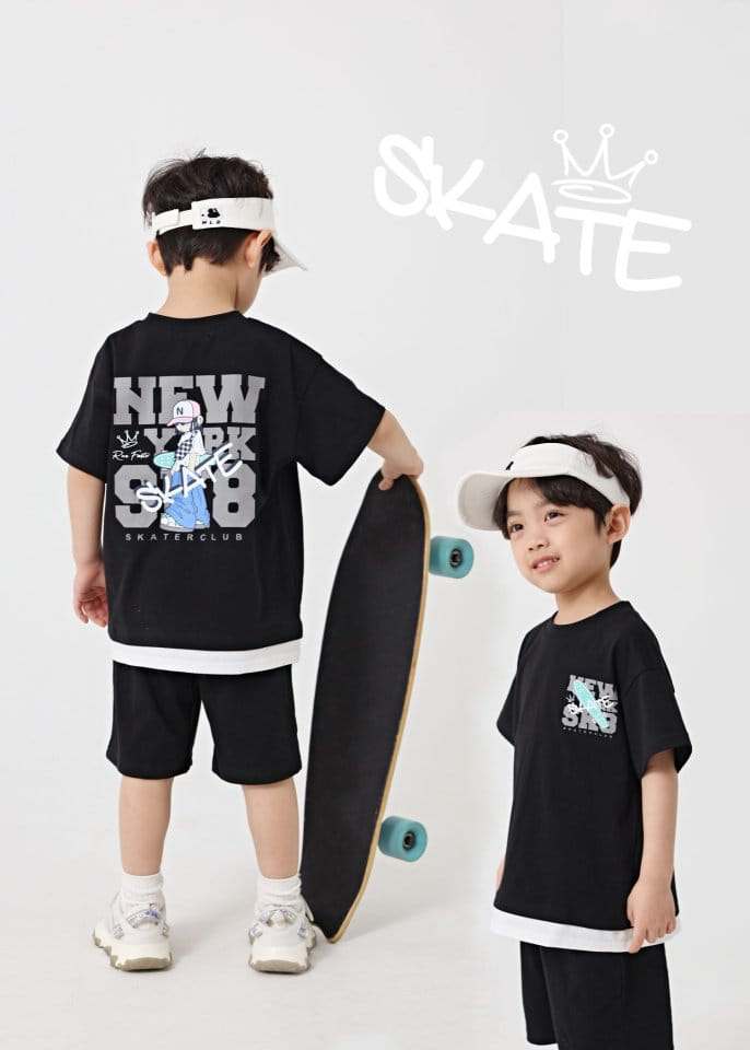 Fashion King - Korean Children Fashion - #childofig - Skate Club Layered Top Bottom Set