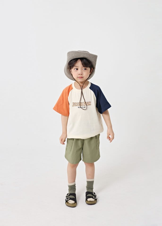 Fashion King - Korean Children Fashion - #kidsstore - Jurassic Park Color Top Bottom Set - 2