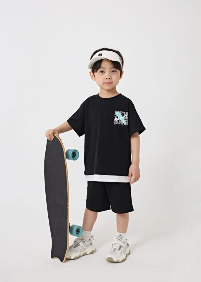 Fashion King - Korean Children Fashion - #kidzfashiontrend - Skate Club Layered Top Bottom Set - 8