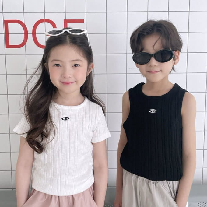 From I - Korean Children Fashion - #designkidswear - Logp Sleeveless Tee