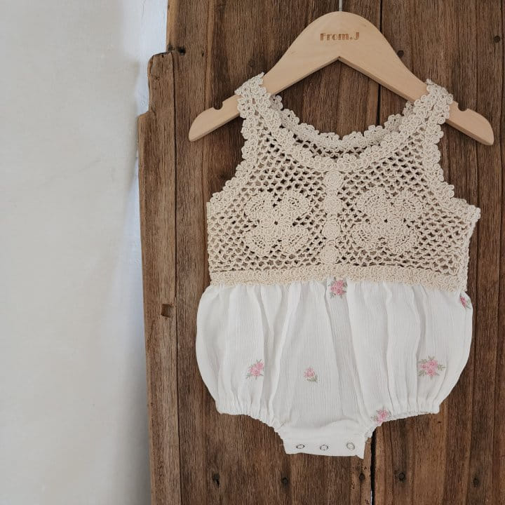 From J - Korean Baby Fashion - #babyoutfit - Knit Embroidery Body Suit - 2