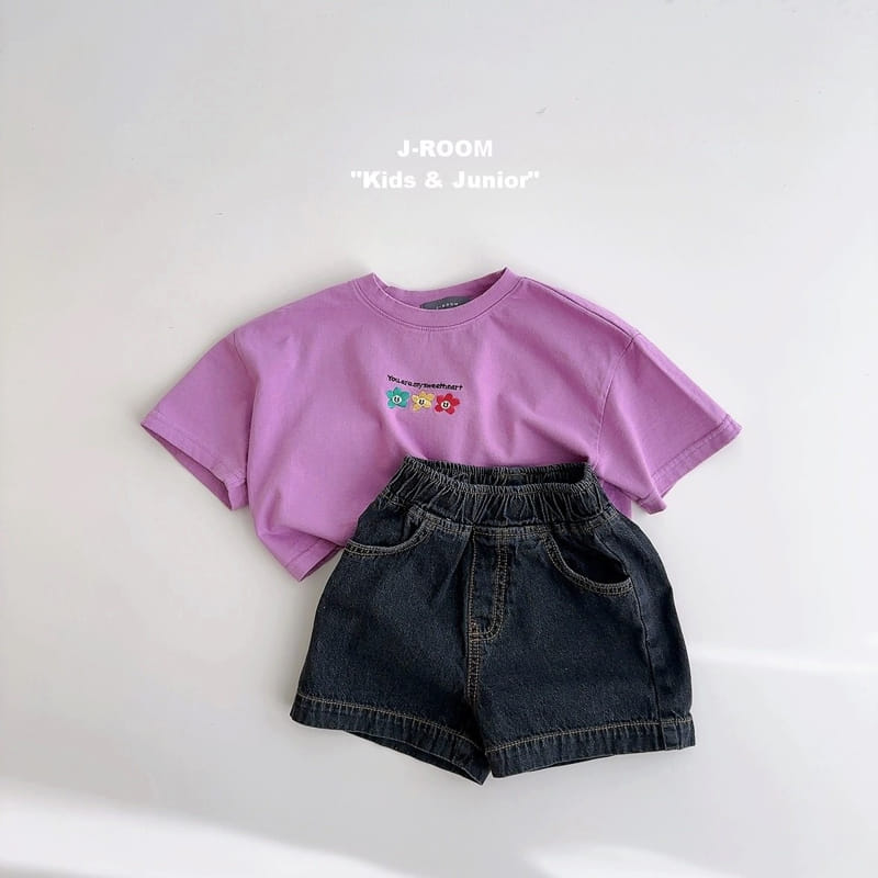 J-Room - Korean Children Fashion - #stylishchildhood - Flower Embroidery Crop Tee - 5