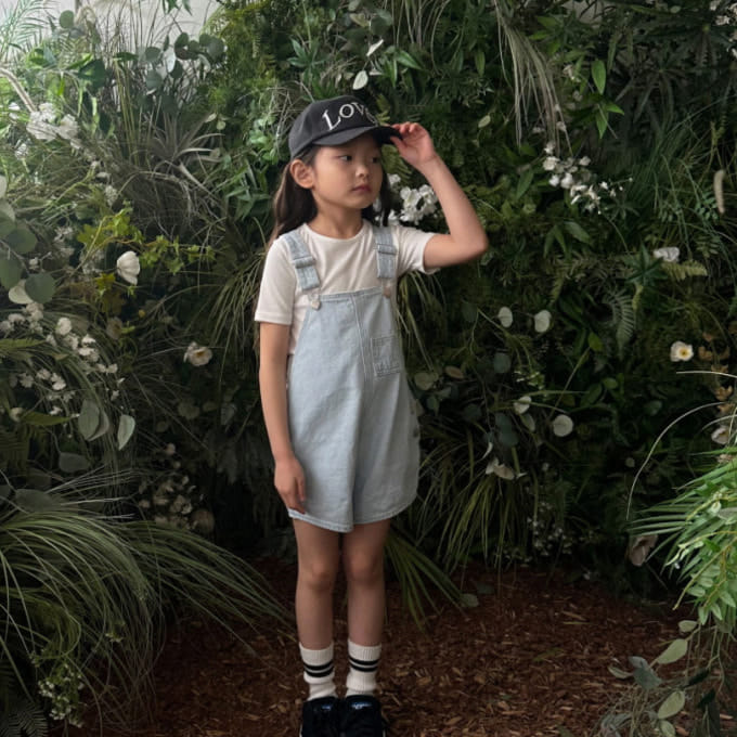 Jejeunosity - Korean Children Fashion - #designkidswear - Berry Short Overalls