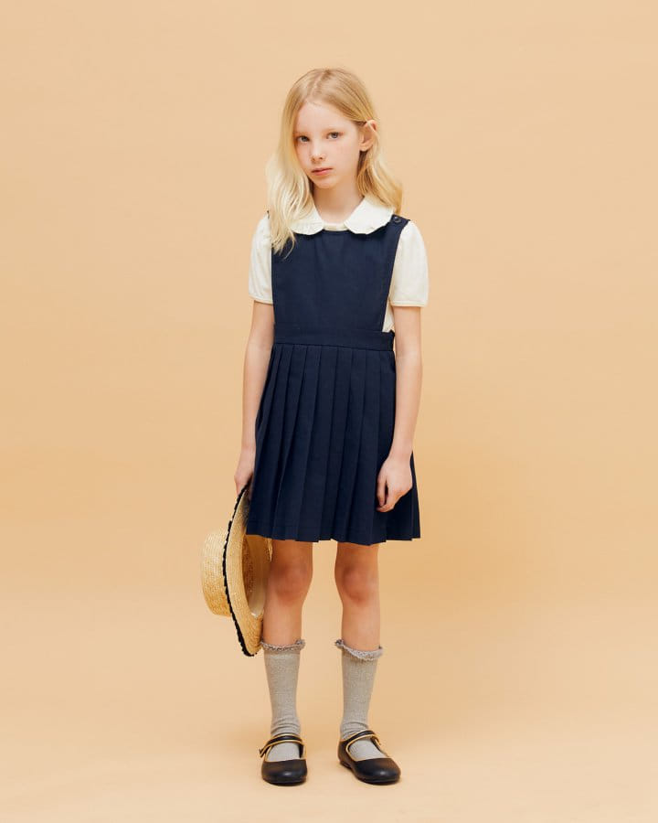 Le Bev - Korean Children Fashion - #prettylittlegirls - Roe Eyelet Collar Tee - 11