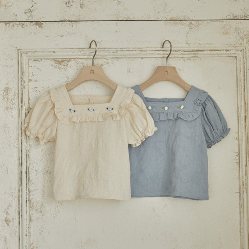 Lolobole - Korean Children Fashion - #stylishchildhood - Rose Frill Blouse - 2