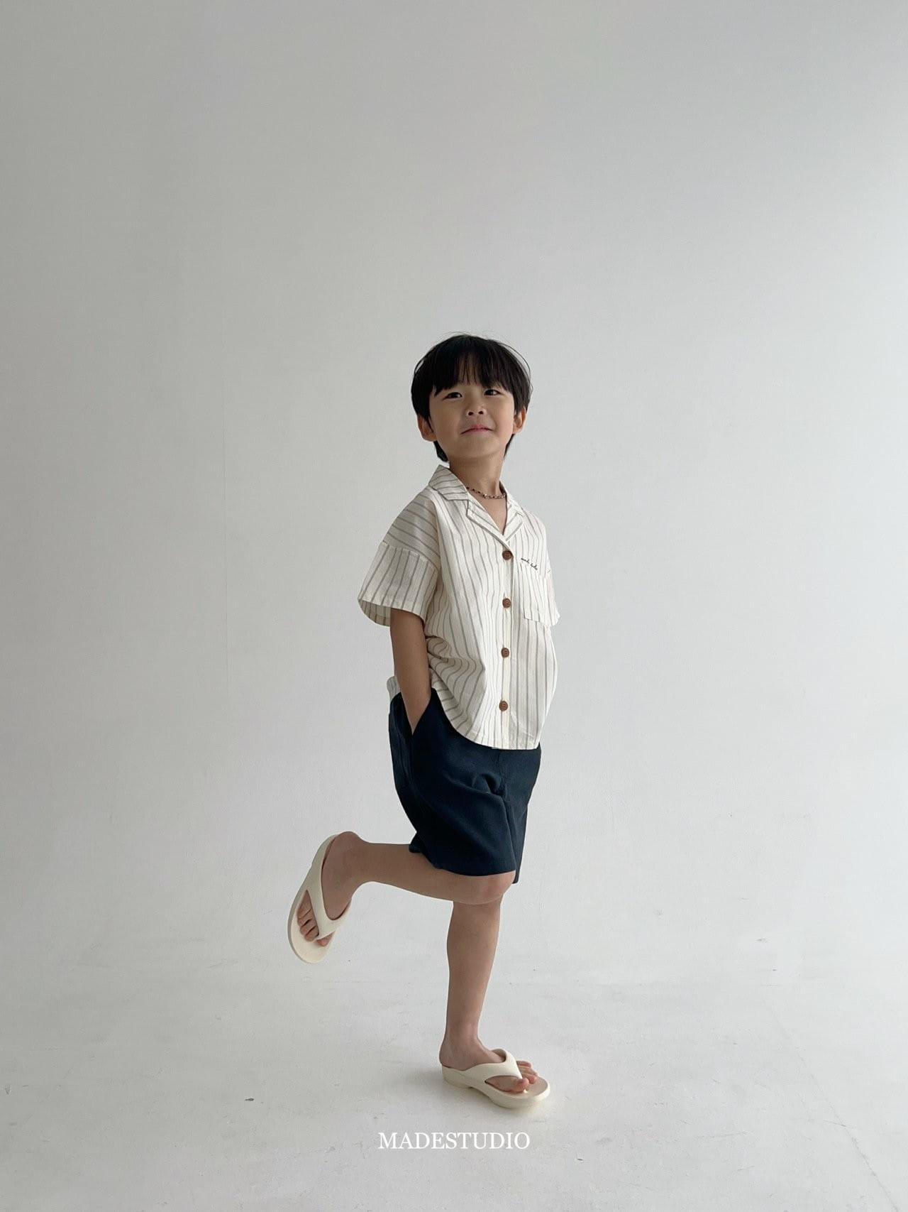 Made Studio - Korean Children Fashion - #magicofchildhood - Logo Shirt - 9