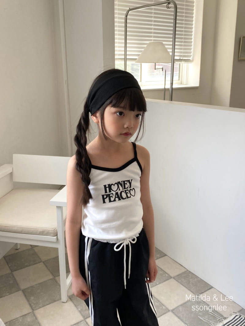 Matilda & Lee - Korean Children Fashion - #kidsshorts - Honey Color Crop Sleeveless Tee - 9