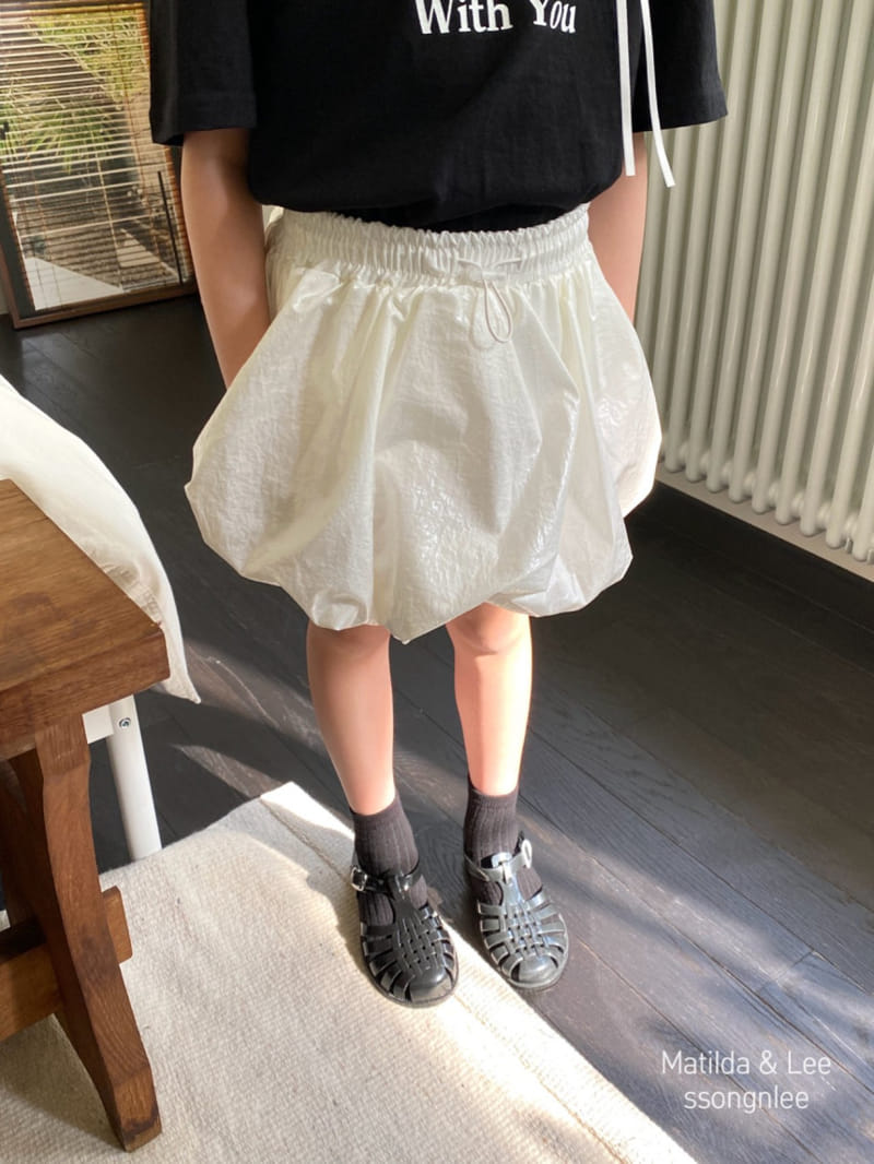 Matilda & Lee - Korean Children Fashion - #magicofchildhood - Glossy Balloon Skirt - 3