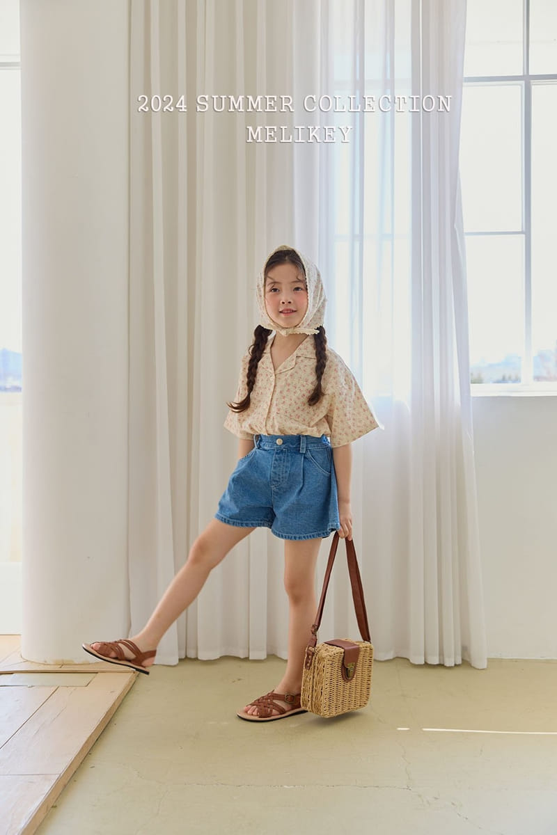 Melikey - Korean Children Fashion - #littlefashionista - Flower Short Sleeve Shirt - 8