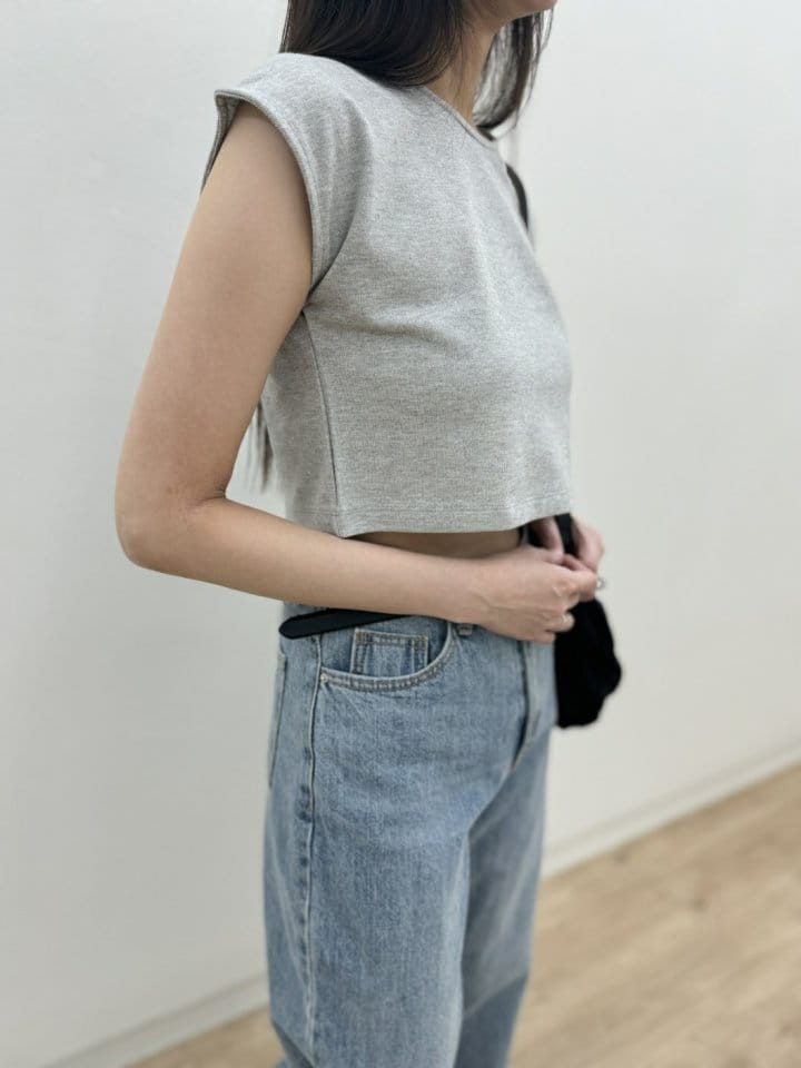 Most - Korean Women Fashion - #momslook - Cap Sleeveless Tee - 8