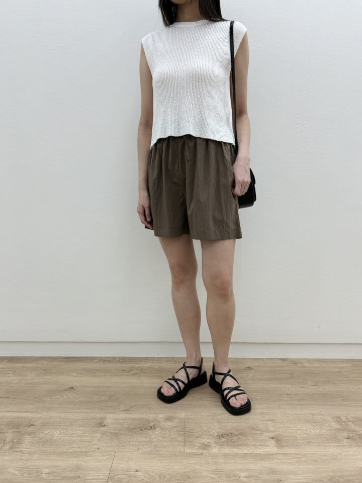 Most - Korean Women Fashion - #vintagekidsstyle - Binz Shorts - 4