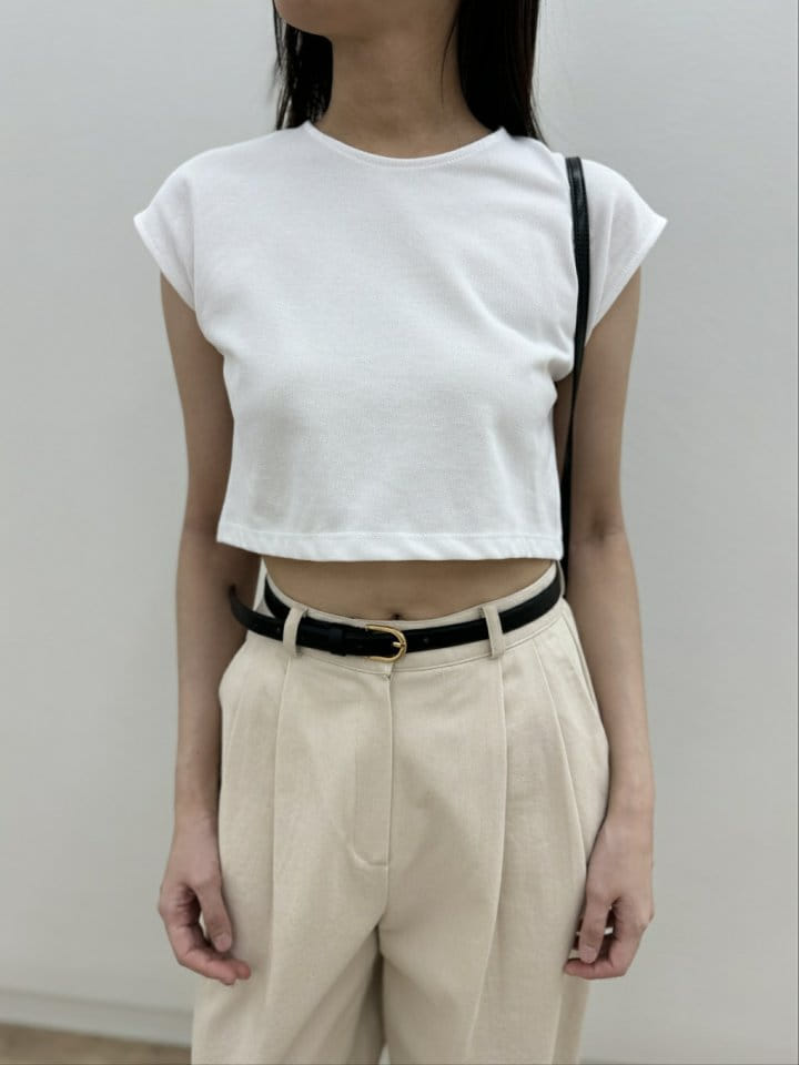 Most - Korean Women Fashion - #thelittlethings - Cap Sleeveless Tee