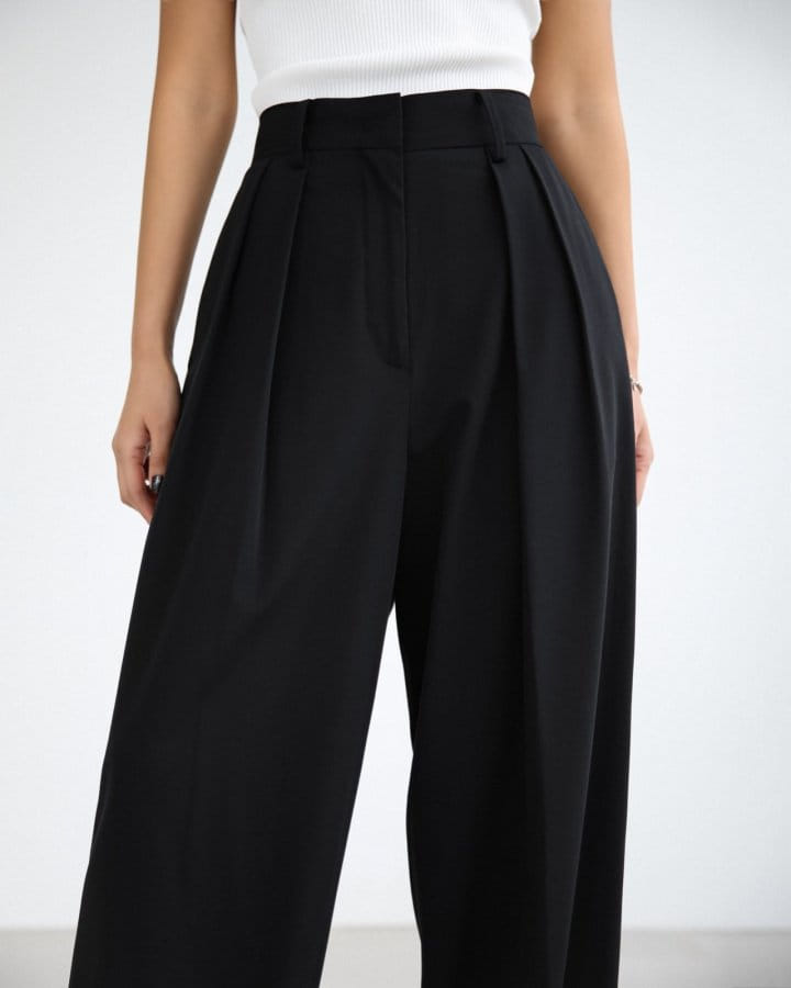 Paper Moon - Korean Women Fashion - #momslook - Low Waisted Double Pleats Wide Trousers