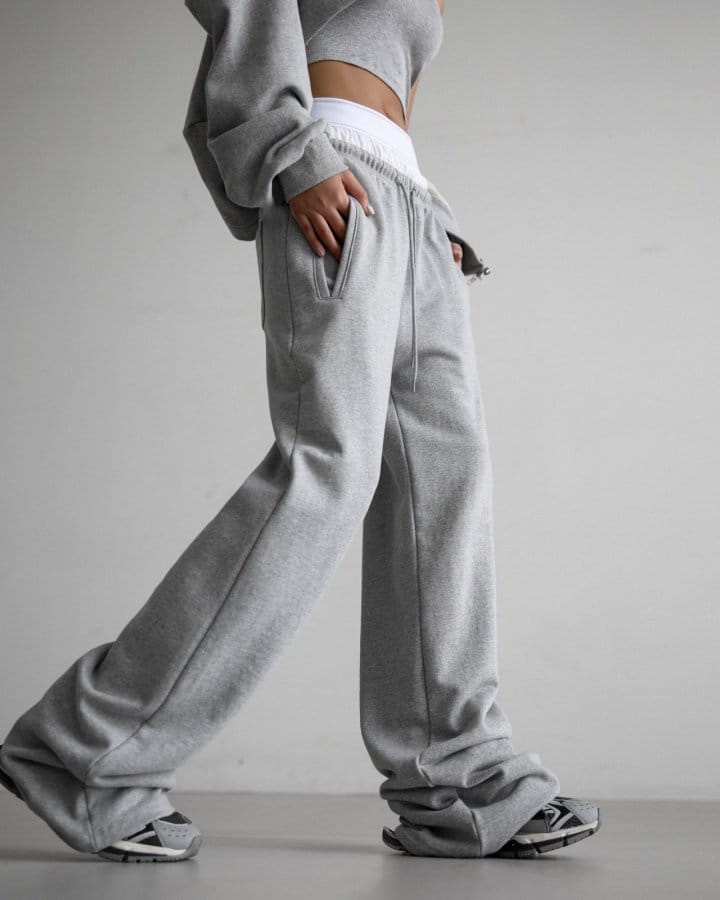 Paper Moon - Korean Women Fashion - #momslook - Underwear Layered Detail Wide Sweat Pants - 3