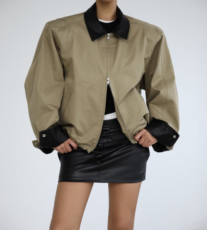 Paper Moon - Korean Women Fashion - #thelittlethings - L Collar Bi Color C Blouson - 8