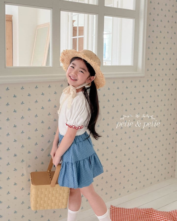 Petit & Petit - Korean Children Fashion - #magicofchildhood - Eyelet Tee - 4