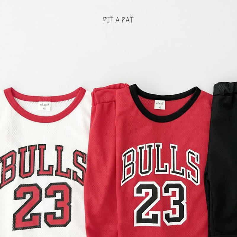 Pitapat - Korean Children Fashion - #Kfashion4kids - Bulls Dunk Sleeveless Top Bottom Set - 6