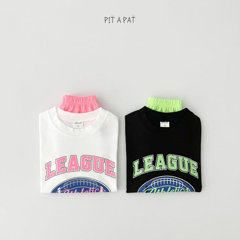 Pitapat - Korean Children Fashion - #prettylittlegirls - Foot Ball League Top Bottom Set - 3