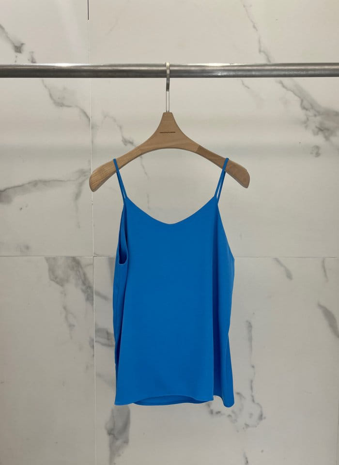 Plushong - Korean Women Fashion - #momslook - Issey Sleeveless Blouse - 2