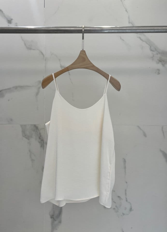 Plushong - Korean Women Fashion - #womensfashion - Issey Sleeveless Blouse - 5