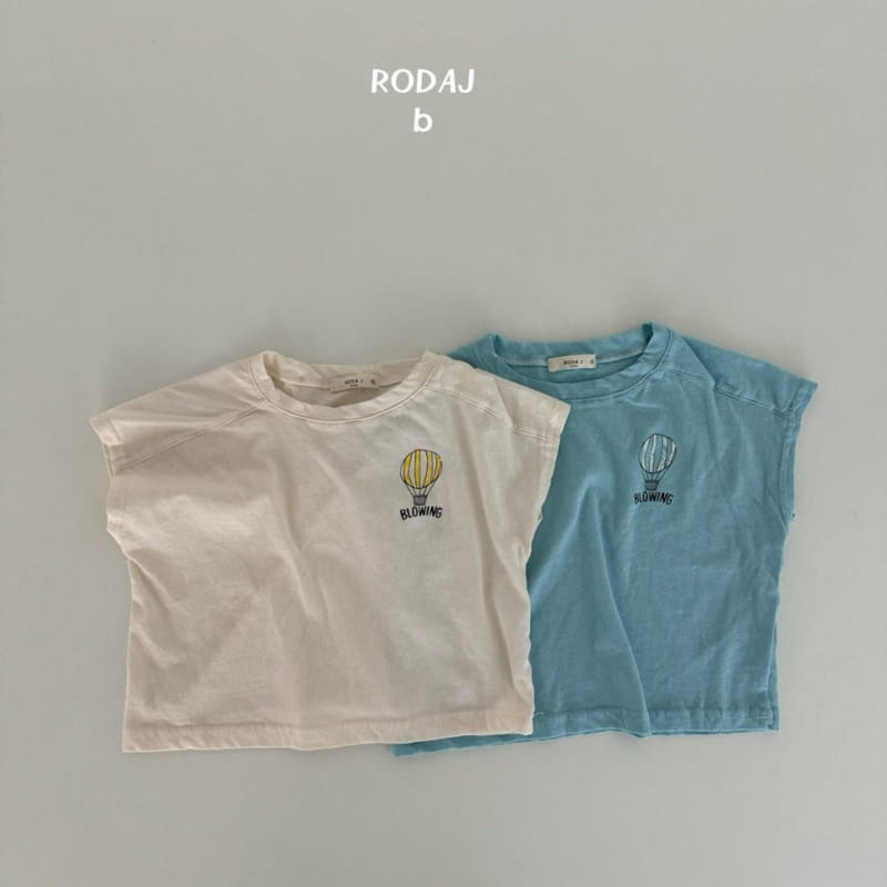 Roda J - Korean Baby Fashion - #babyfever - Blowing Tee