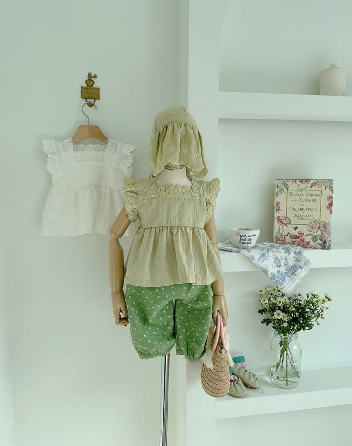 Studio M - Korean Children Fashion - #magicofchildhood - Orche Lace Blouse - 2