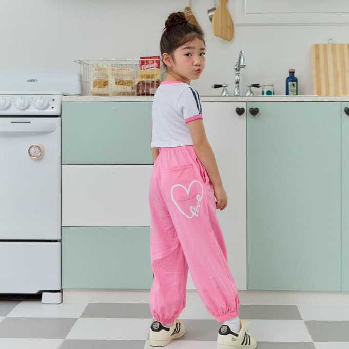 U Eo - Korean Children Fashion - #stylishchildhood - Love Heart Jogger Pants