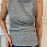 Button Sleeveless Tee