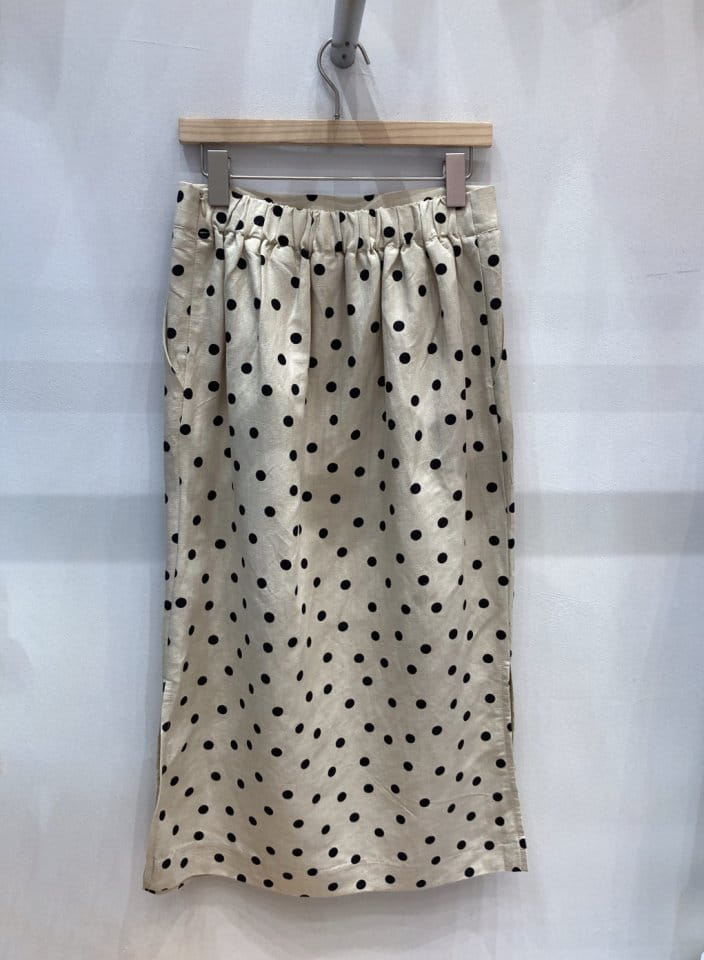 Allu - Korean Women Fashion - #restrostyle - Side Slit Dot Skirt - 9