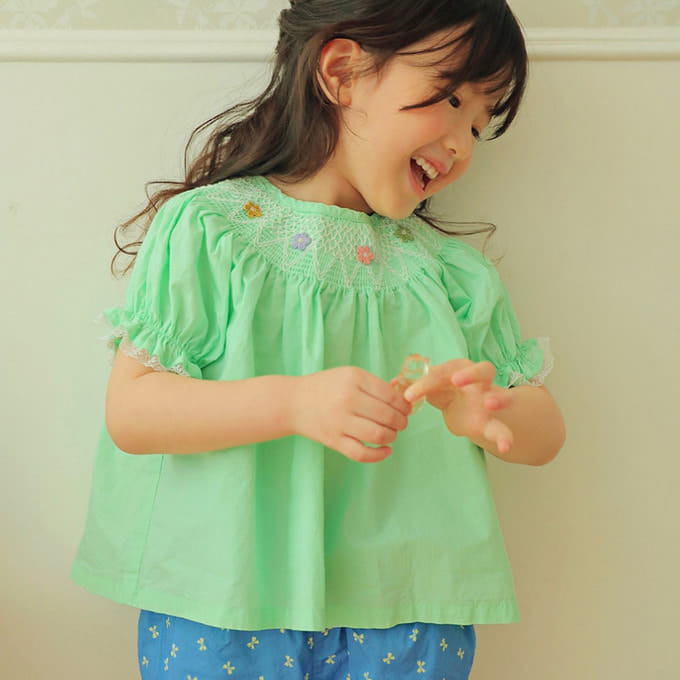 Amber - Korean Children Fashion - #stylishchildhood - Annie Blouse