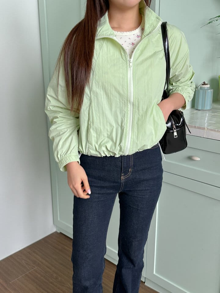 Another Plan - Korean Women Fashion - #momslook - Crop Windbreak - 3