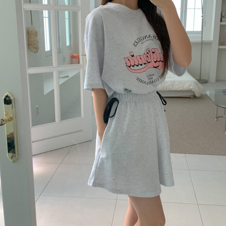 Another Plan - Korean Women Fashion - #momslook - Kally Balpo Tee  - 2