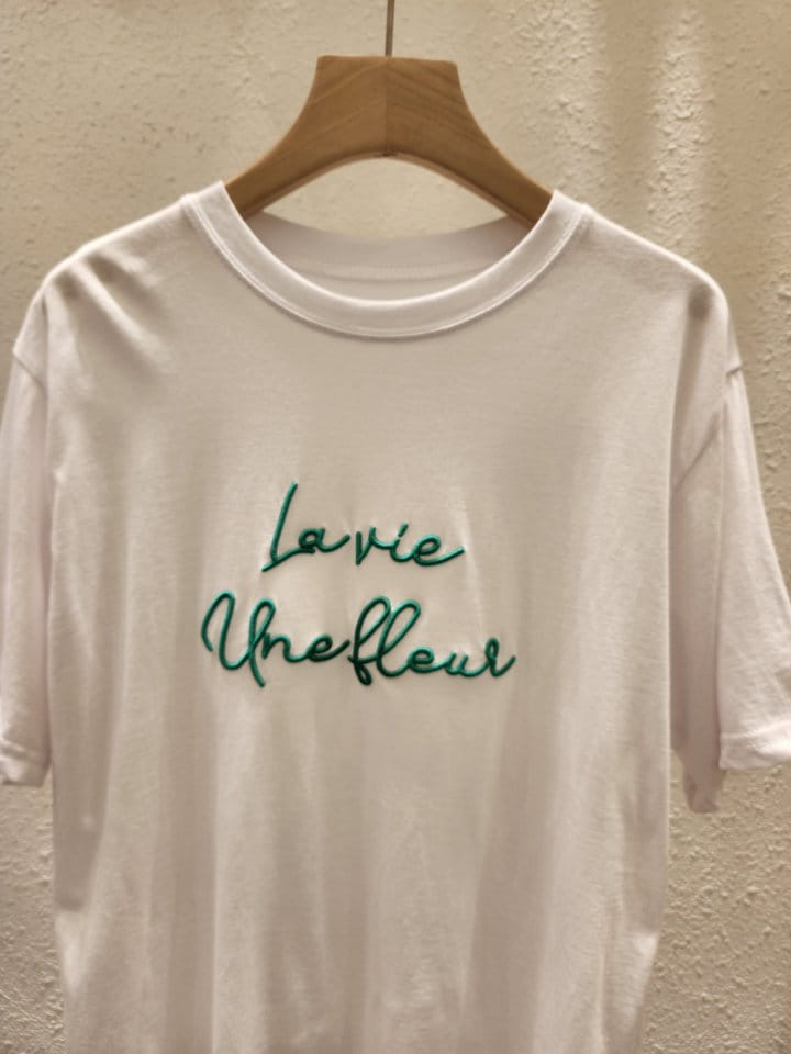 Another Plan - Korean Women Fashion - #momslook - Lavie Embroidery Tee - 2